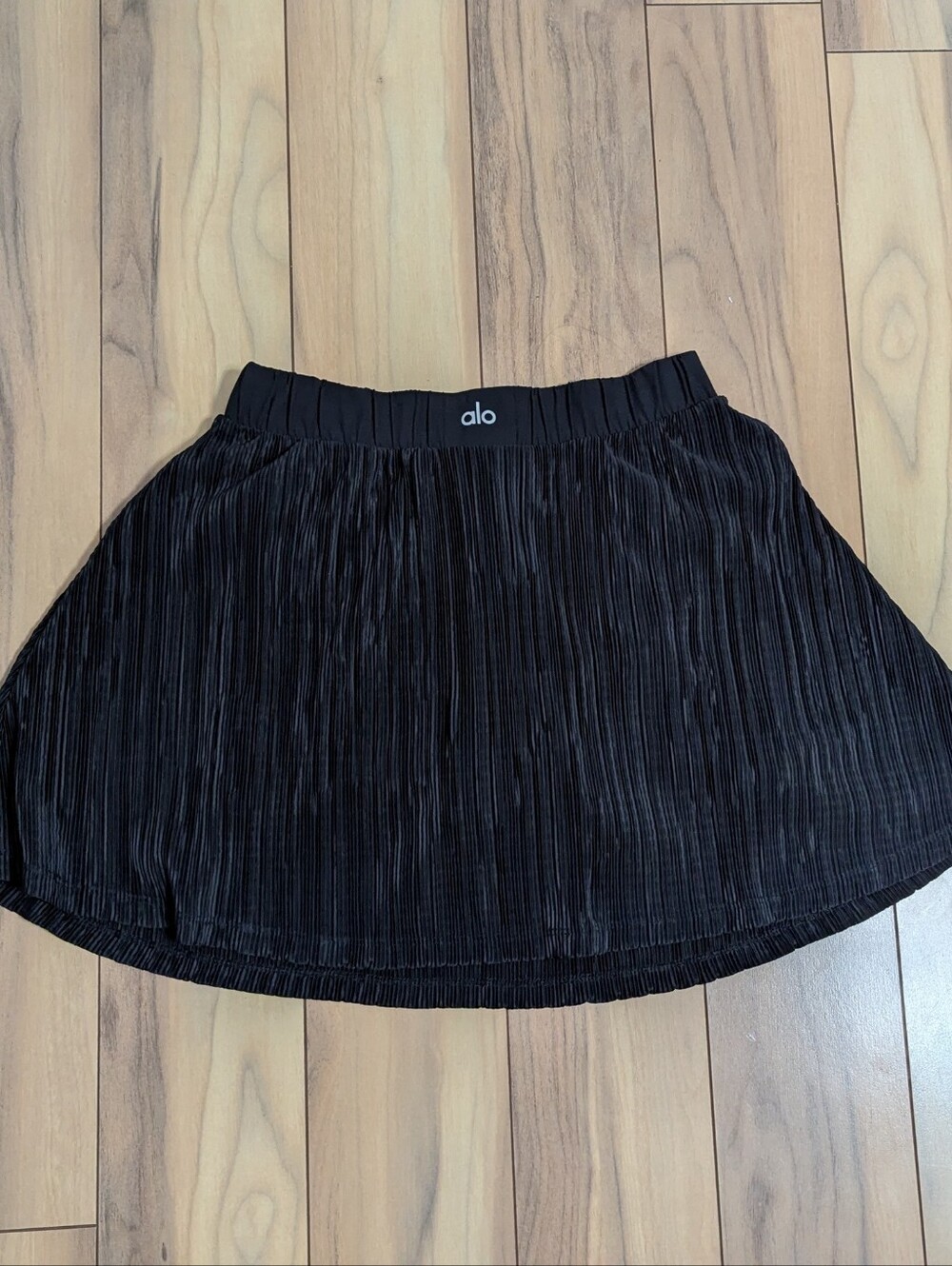 EUC! Alo Yoga Micro Plisse Tennis Skirt In Black Size XS